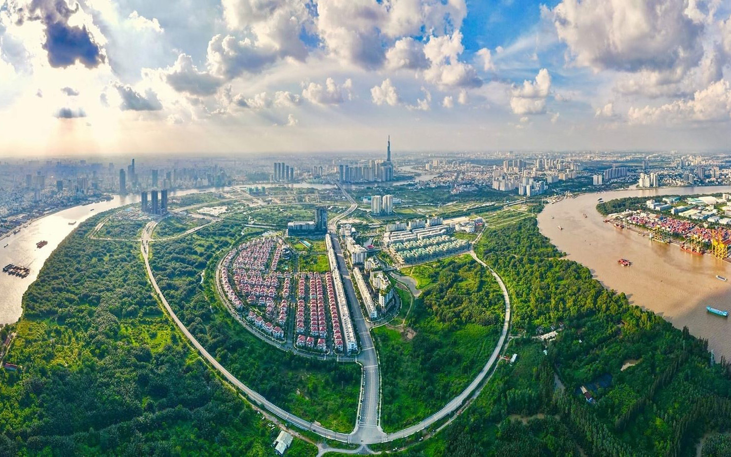 View of the real estate market in District 2, Ho Chi Minh City